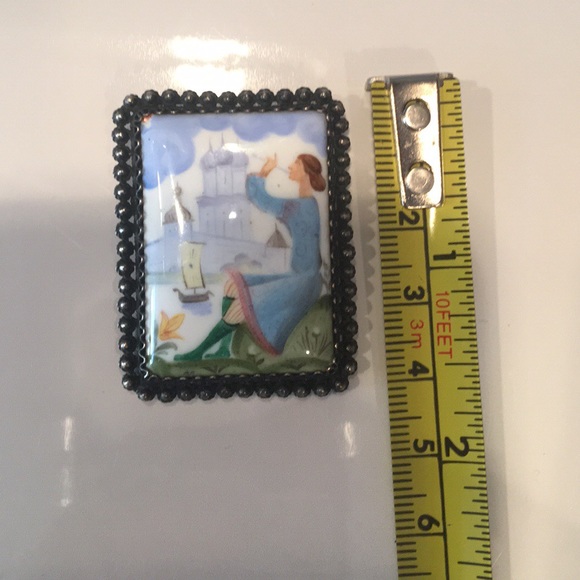 ✨SALE✨Vintage Brooch - Picture 2 of 5